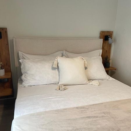 Terra Holiday Homes อัสโปรวาลตา ภายนอก รูปภาพ