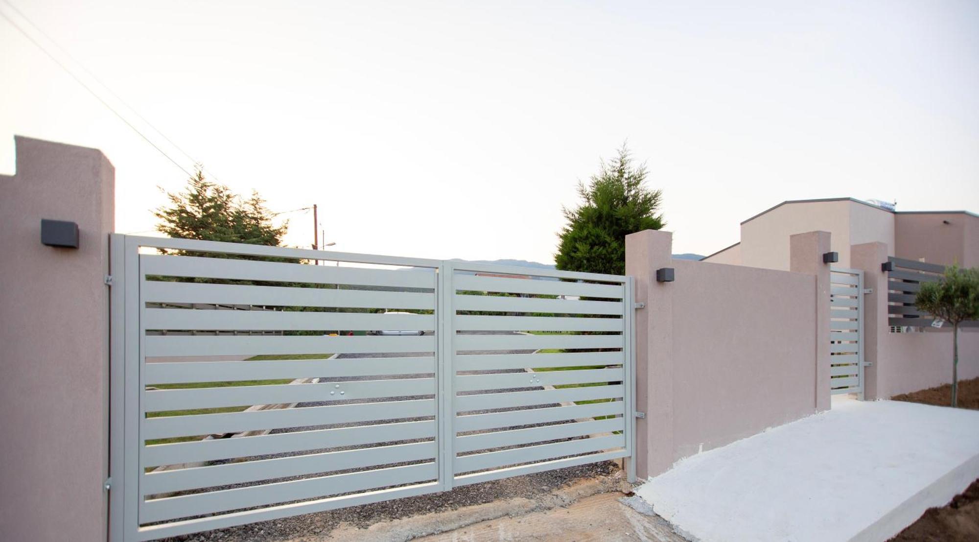 Terra Holiday Homes อัสโปรวาลตา ภายนอก รูปภาพ